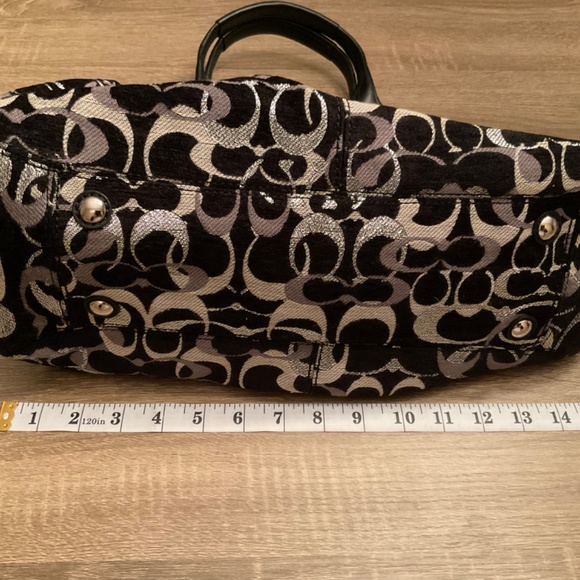 COACH bag: Rare design in excellent shape - Picture 8 of 8